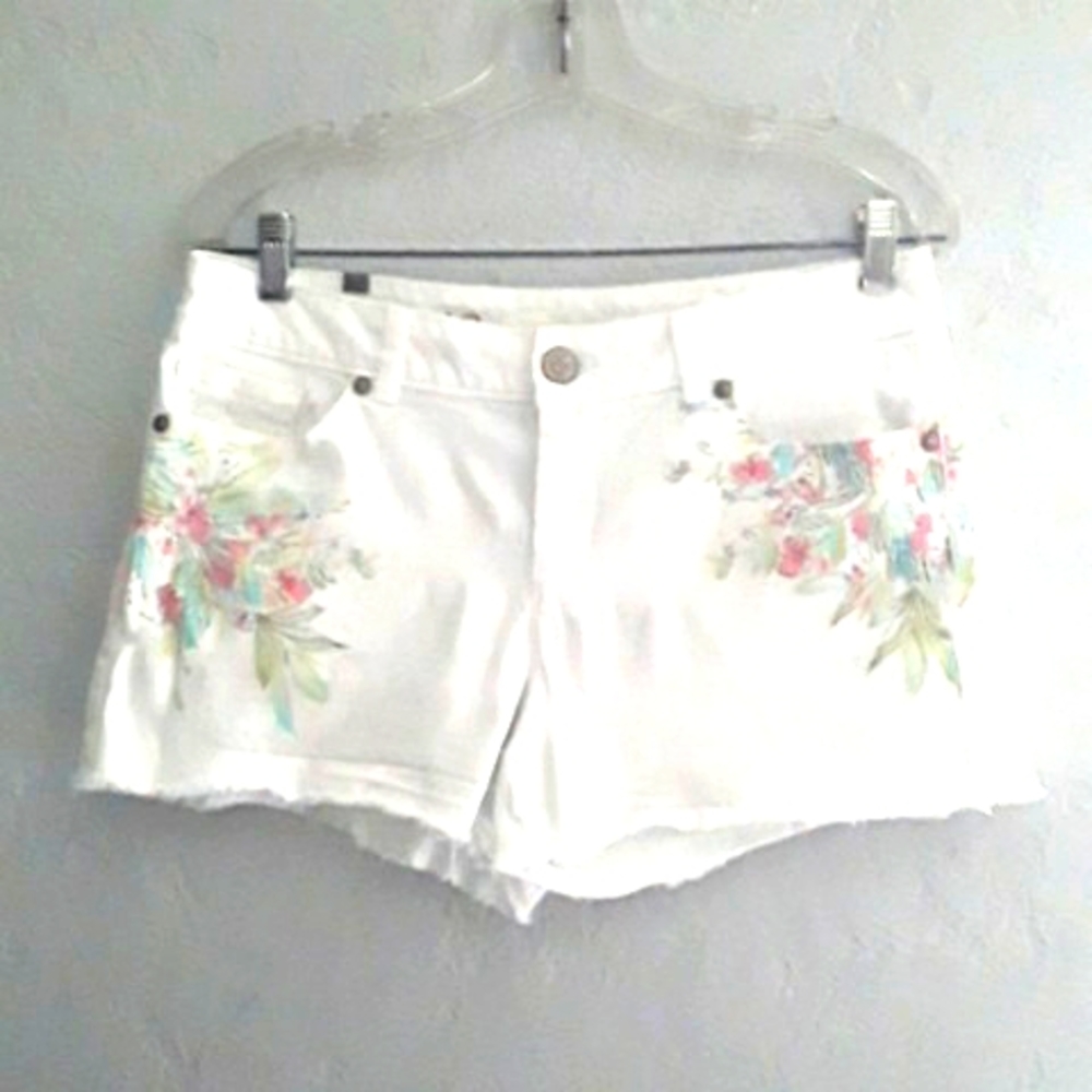 LC Lauren Conrad Shorts